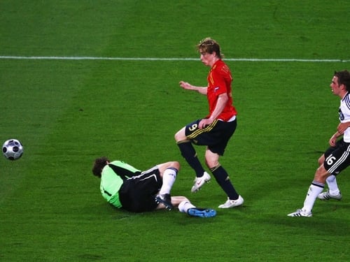 Fernando Torres won the game for Spain by dinking the ball over Jens Lehmann