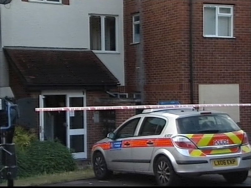 New Cross - Bodies found in apartment
