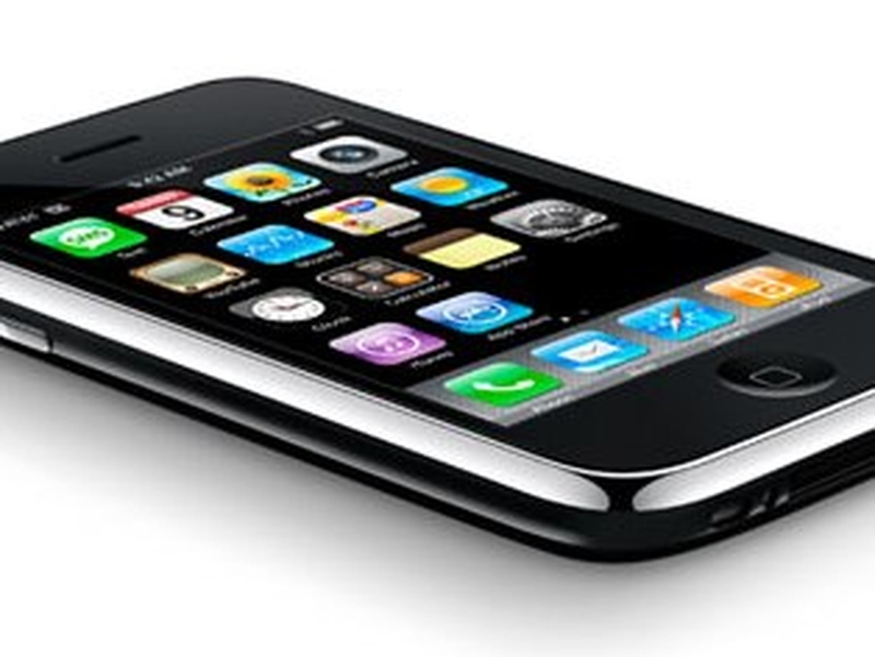 iPhone 3G - Apple chief hails 'stunning' weekend