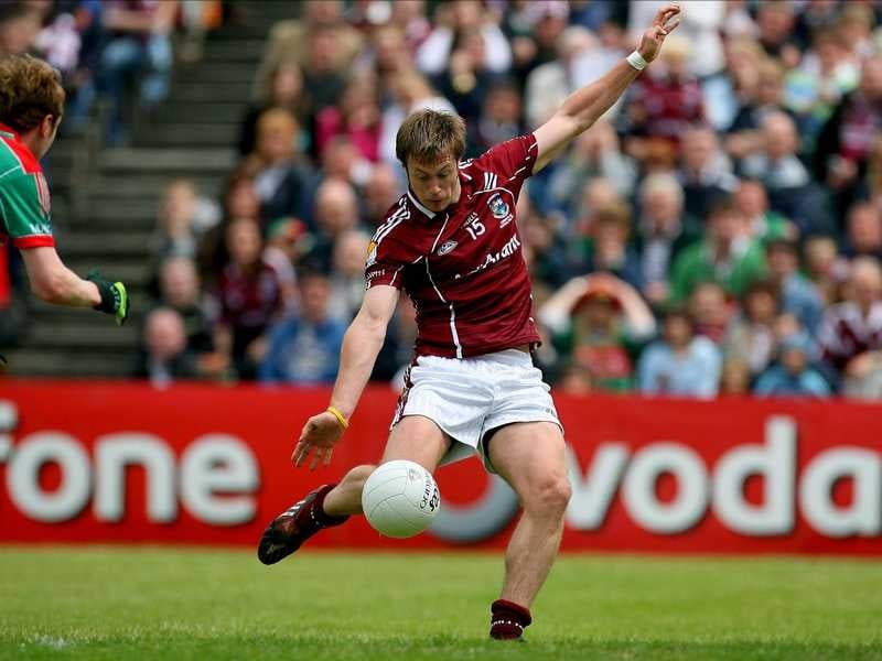 Fiachra Breathnach scores Galway's second goal