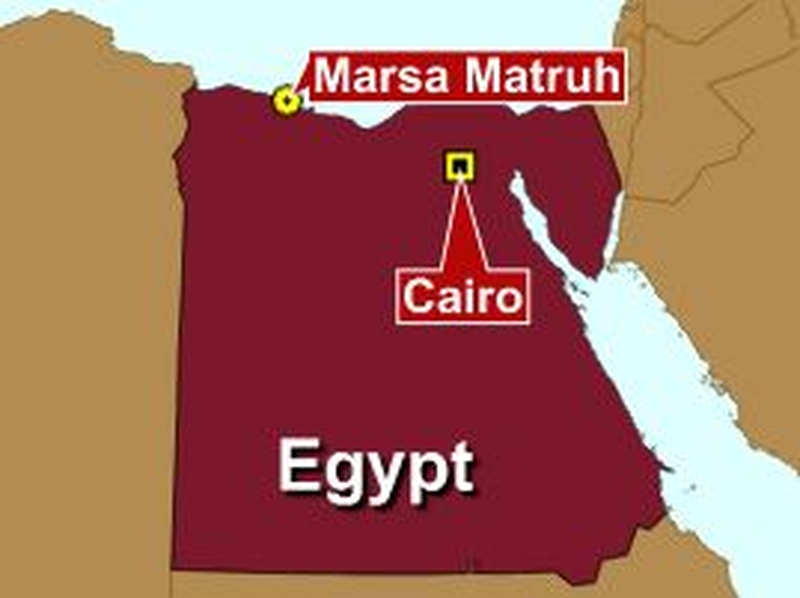 Egypt - Train crash on railway crossing