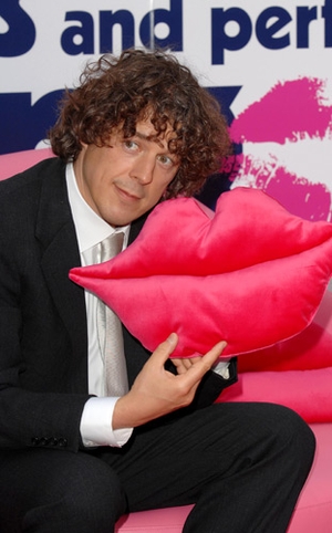 Alan Davies