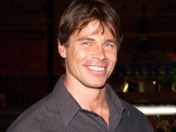 Kickinger - To play T-800