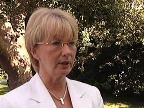 Mary Hanafin - Option to up-skill for 50,000 on Live Register