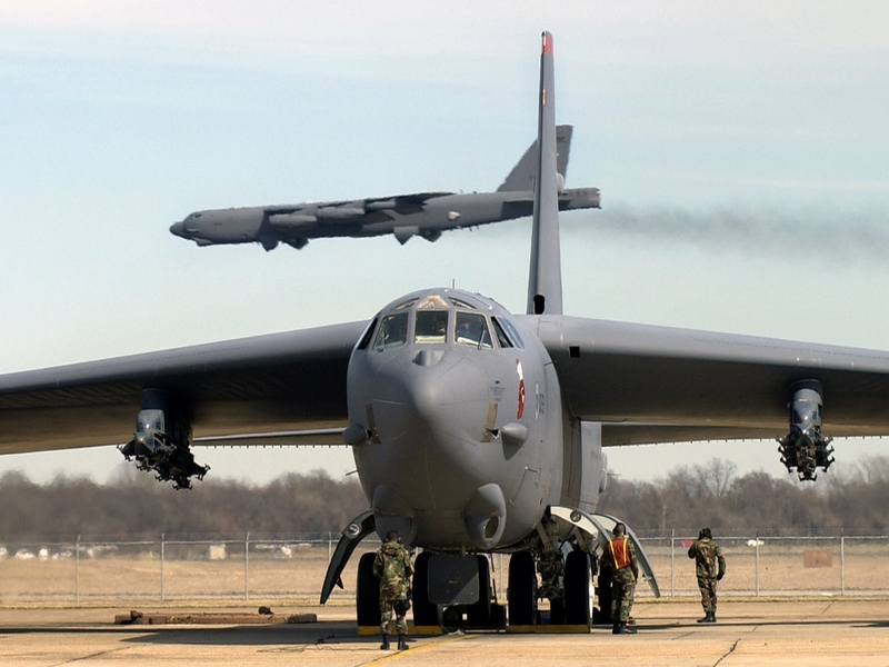 B-52 bomber - Plane similar to this crashed on Monday
