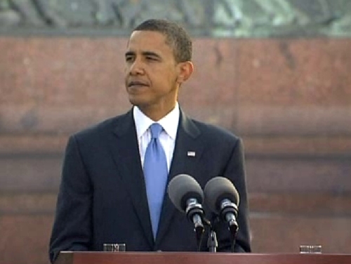Barack Obama - Man held over alleged threat