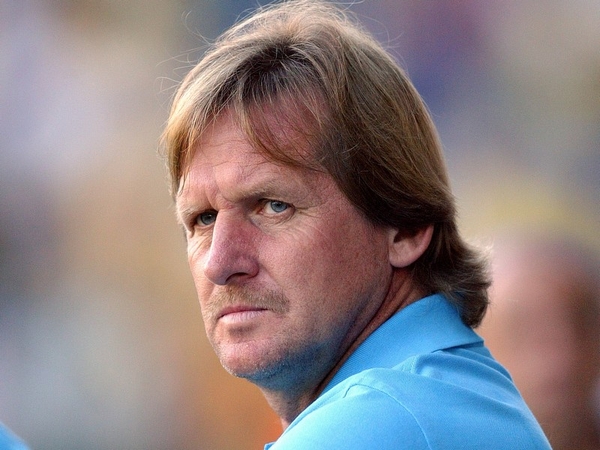 Bernd Schuster has suffered a defeat at his former club
