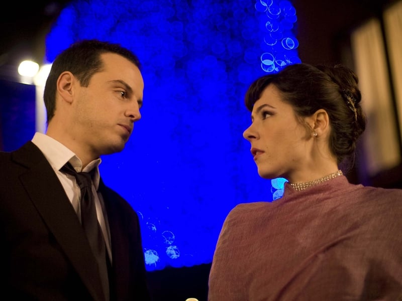 Andrew Scott and Elaine Cassidy in Little White Lie
