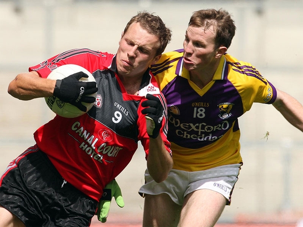 Ambrose Rodgers (l) in action at Croke Park yesterday