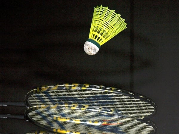 Indonesia's Yulianti wins badminton bronze