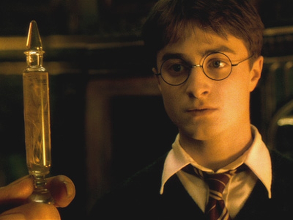 Daniel Radcliffe - filming 'Deathly Hallows'