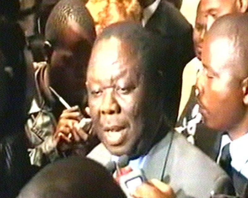 Morgan Tsvangirai - Protest over travel papers