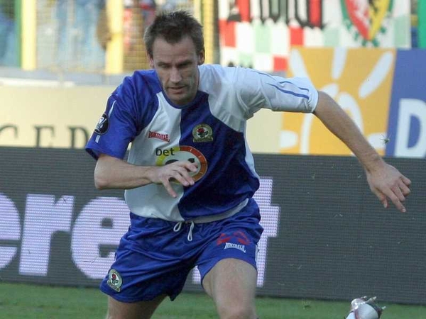 Andre Ooijer pounced in injury-time to give Blackburn Rovers the points