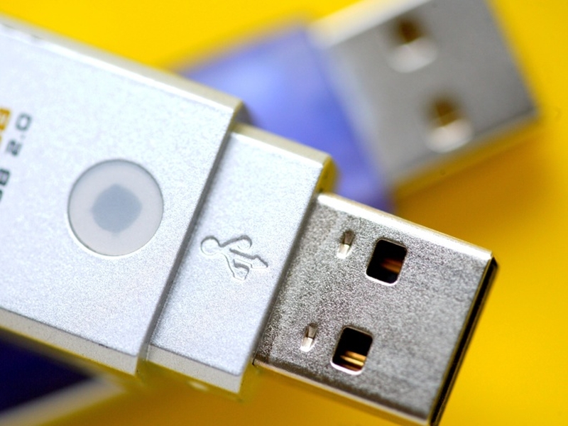 USB device - Customer data on lost computer memory device