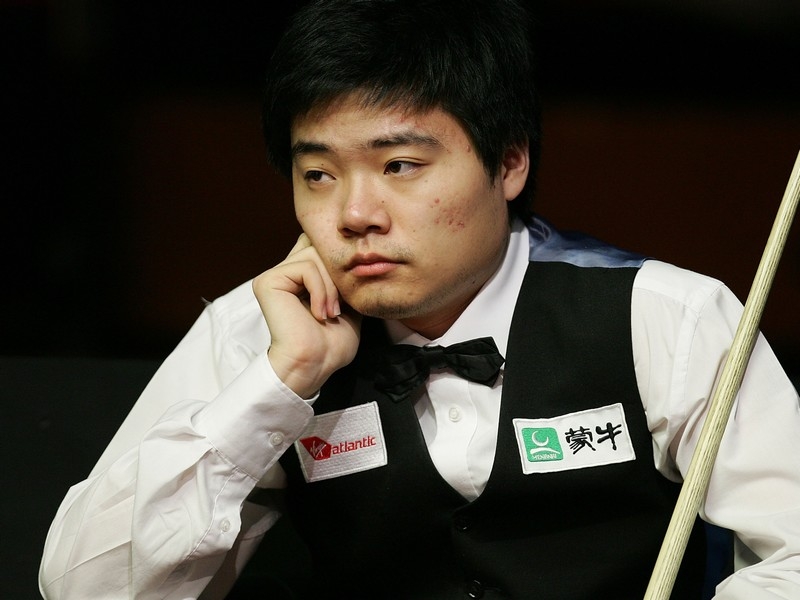 Ding Junhui is back up to six in the world