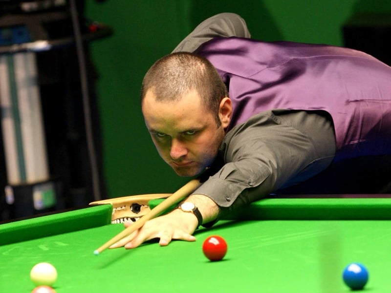 Stephen Maguire and Mark King took almost one and a quarter hours to play one frame