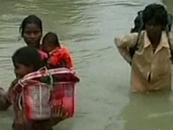 India - Millions struggle after flooding