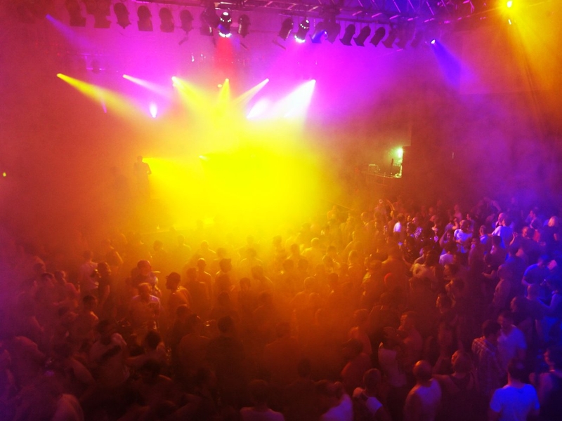 Nightclubs - Eco club designed to generate half as much waste