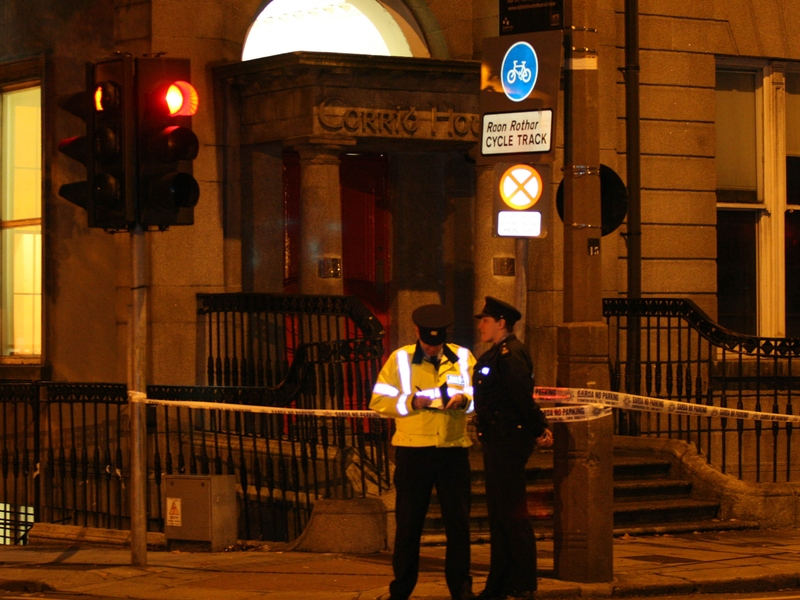 Lower Leeson Street - Device found at Shell Ireland's headquarters - Photo: Gary Fox