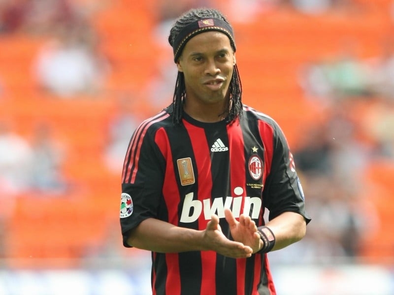 Ronaldinho was the matchwinner in his first Milan derby