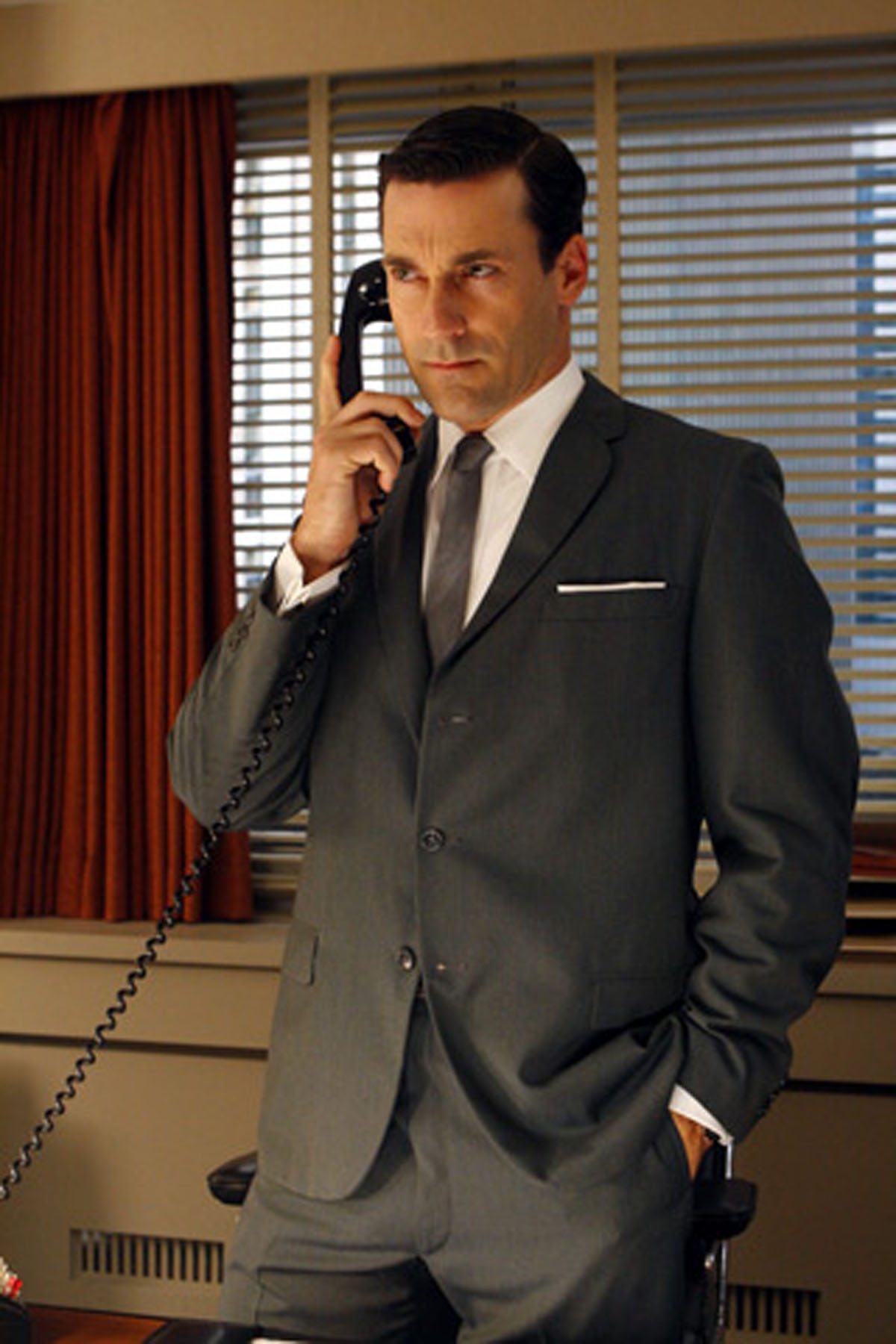 The return of ties and tailoring – men's fashion 