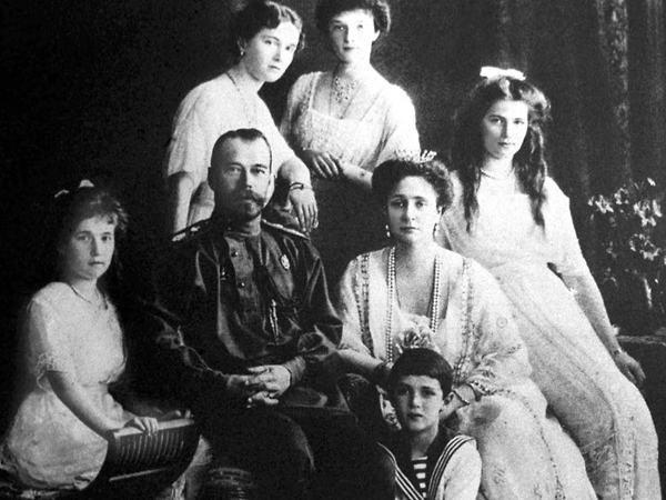 Tsar Nicholas II &amp; family - Killed in 1918