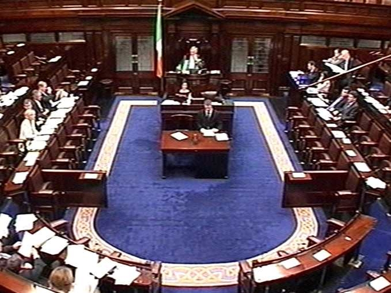 Dáil - To sit late tonight
