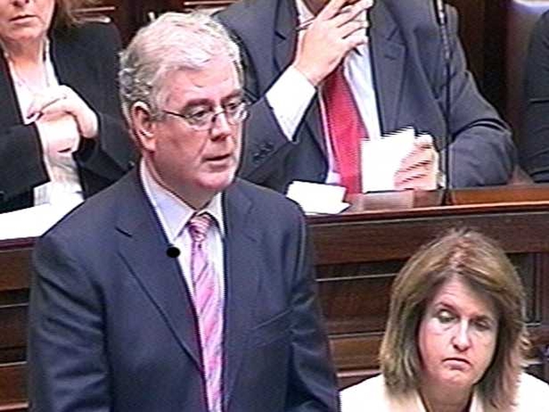 Eamon Gilmore - Criticises the Government