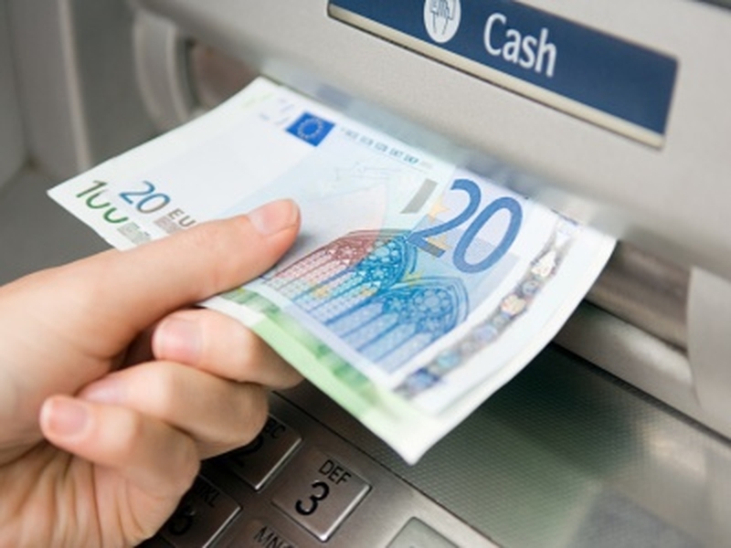 Recapitalisation - 'Clean' bank would recover more quickly