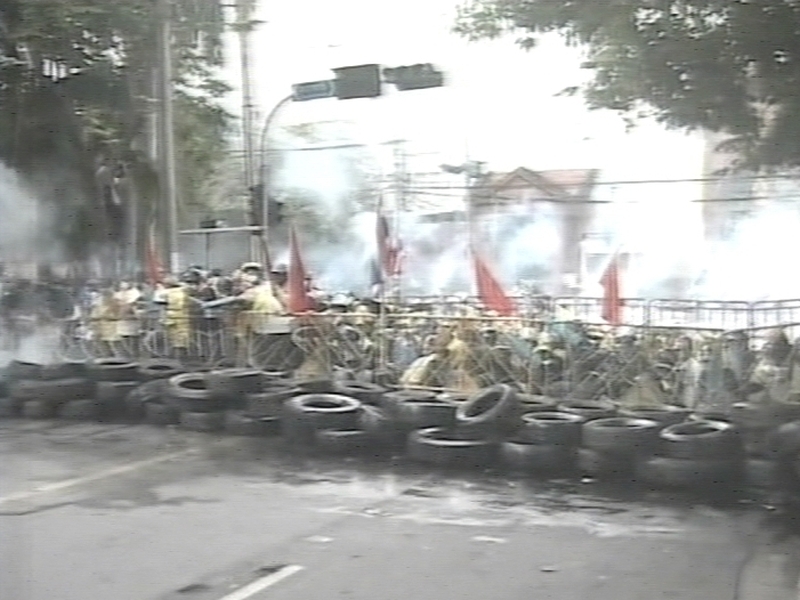 Bangkok - 69 injured in clashes