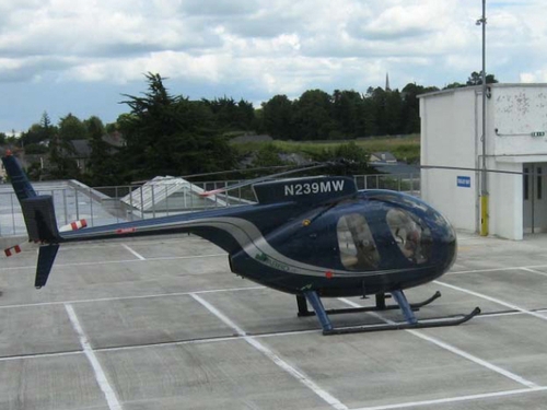 Parkrite Texas Centre - Helicopter parked on roof - Photo: AAIU
