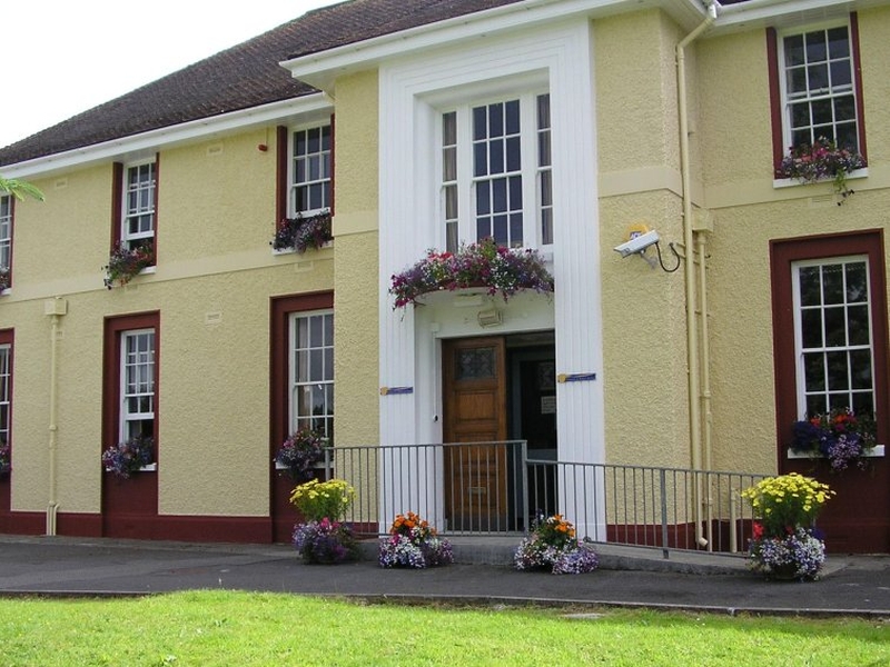 Harristown House - Set up in 1998