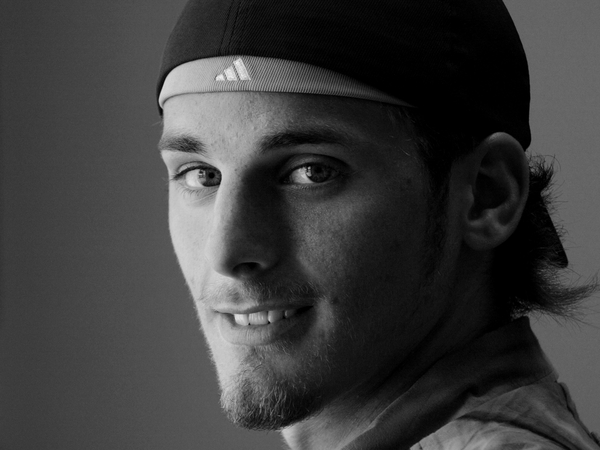 David Bentley does the 'smouldering look' for his sponsors