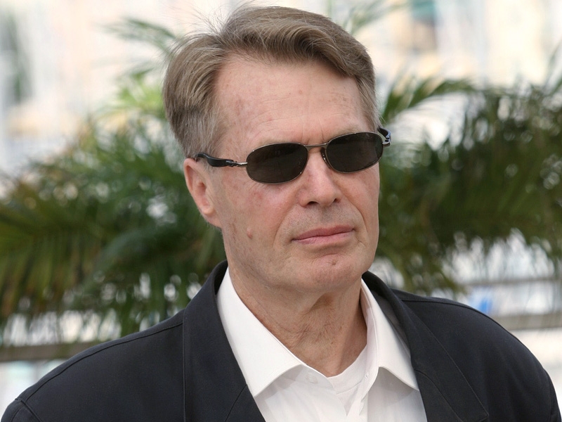 Le Clézio - "Author of new departures, poetic adventure and sensual ecstasy"