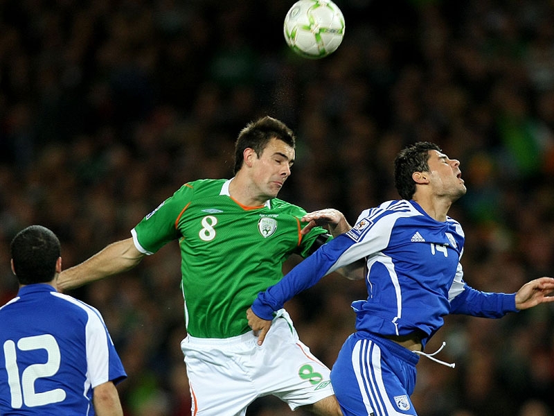 John O'Shea believes club and country colleague Darron Gibson can cope with the steep learning curve of international soccer