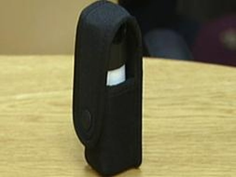 Pepper spray - Liquid contains chilli