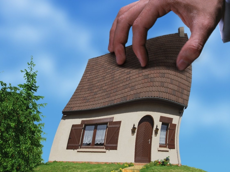 Repossessions - Almost 18,000 mortgages in arrears for more than six months