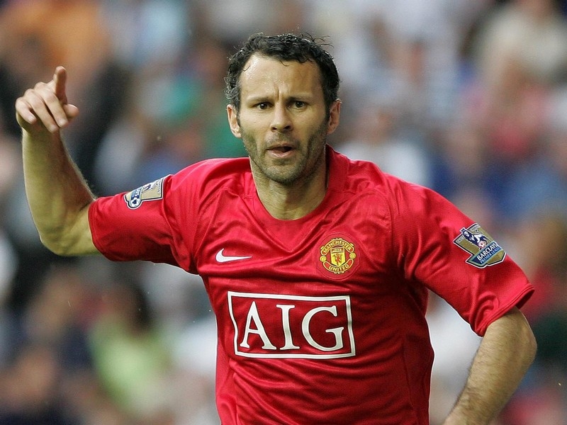 Ryan Giggs is the PFA player of the year