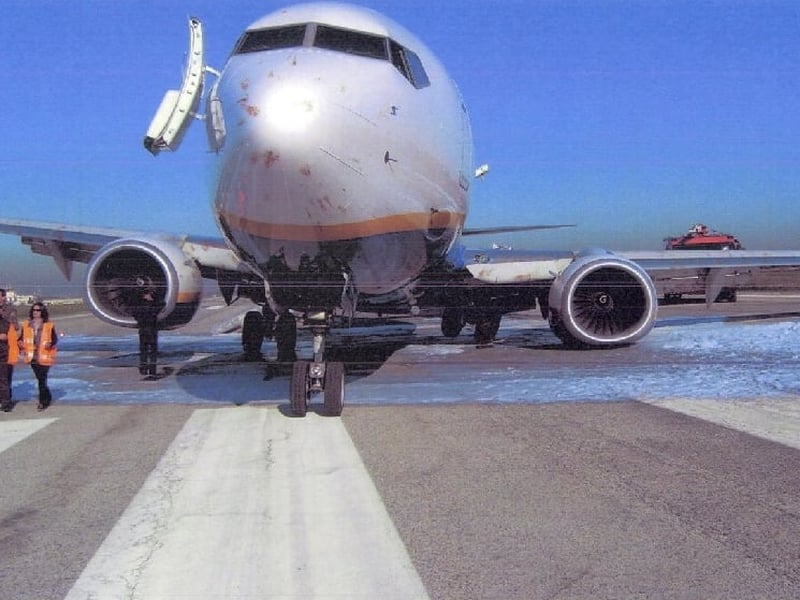 Rome - Landing gear damaged