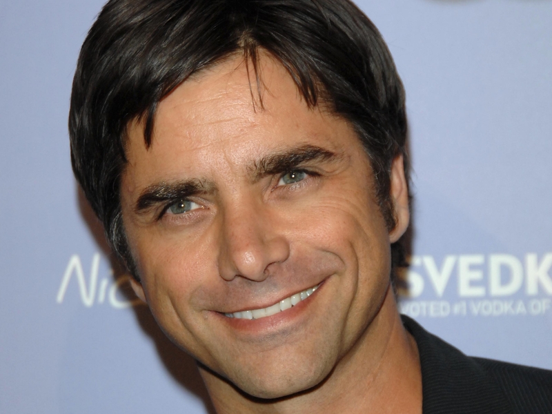 Stamos - Grateful to Clooney for advice