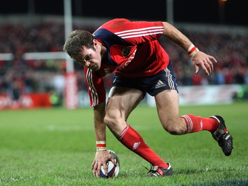 Barry Murphy touches down for Munster