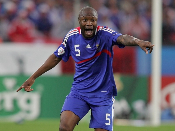 William Gallas scored a contoversial winner for Arsenal at The Emirates