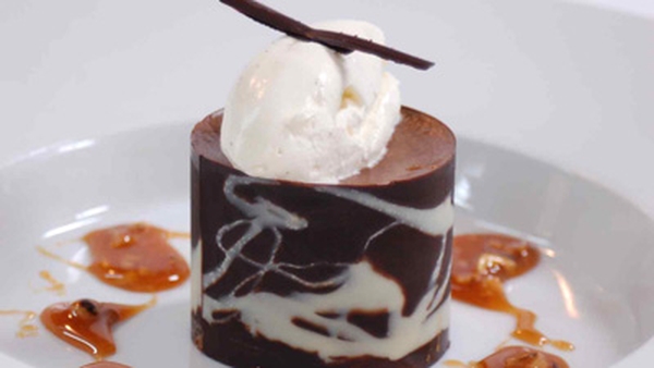 Chocolate Mousse XXL