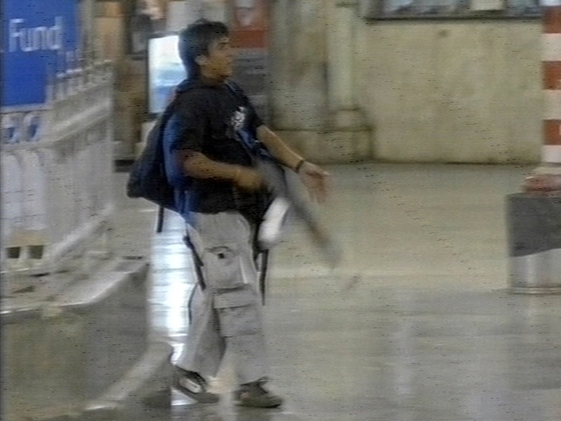 Mumbai - Attacker caught on CCTV