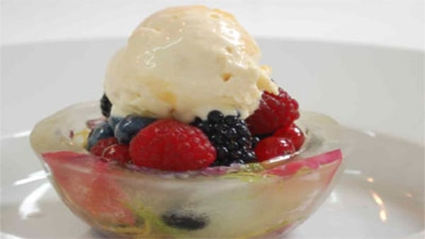 Champagne Berries with Lemon Meringue Ice Cream