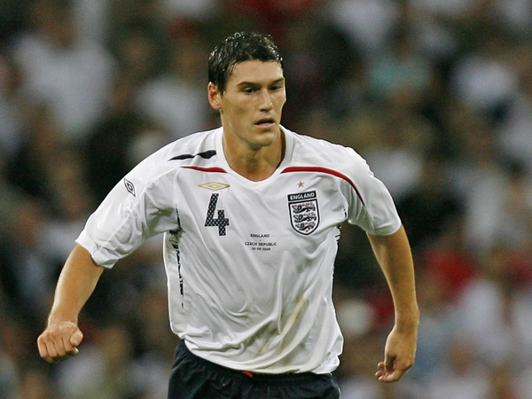 Gareth Barry is hoping Villa's fine season will be capped with a trophy
