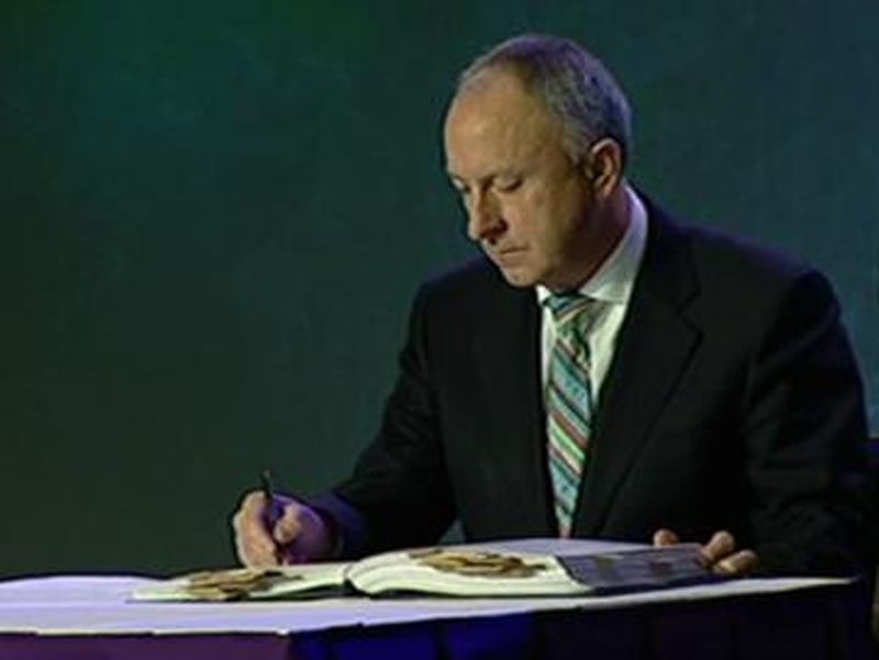 Dermot Ahern - Signs landmark convention