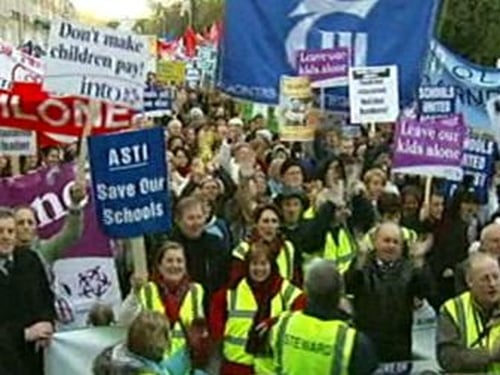 Dublin - Thousands at protest