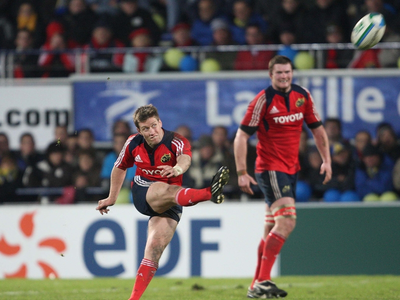 Ronan O'Gara starts for Munster