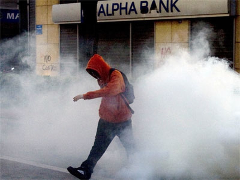 Greece - Further unrest on streets